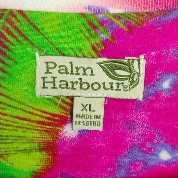 Palm Harbour Tropical three quarter sleeve side runch with drawstings size XL - Picture 2 of 7